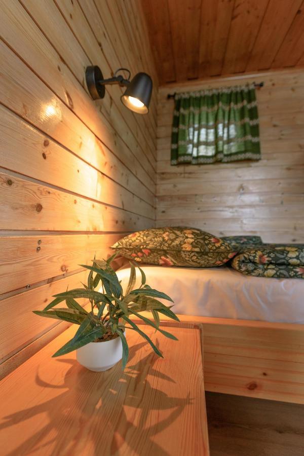 Hotel Nokling & Camping Hjelmeland Exterior photo
